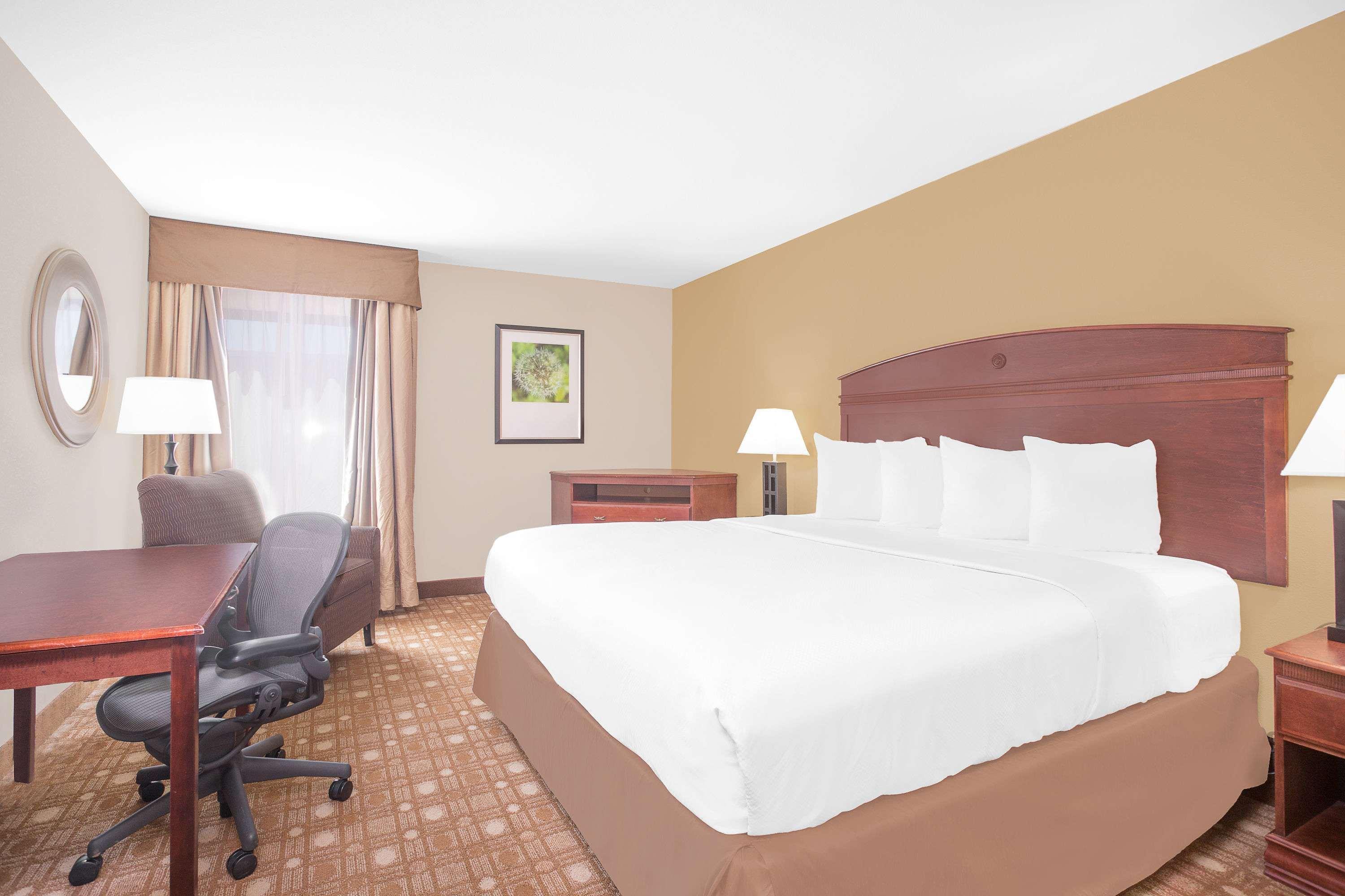 Baymont By Wyndham Augusta West Hotel Luaran gambar